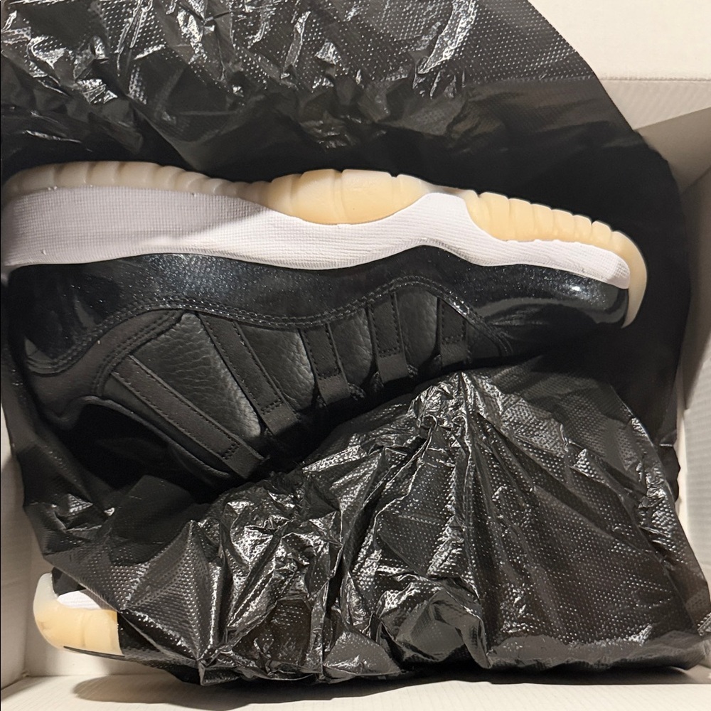 Jordan 11 72-10